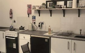 1 Richmond Tce, Flat 2